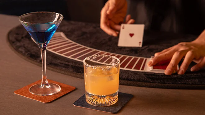 Roppongi Magic Bar M.o.L · 7